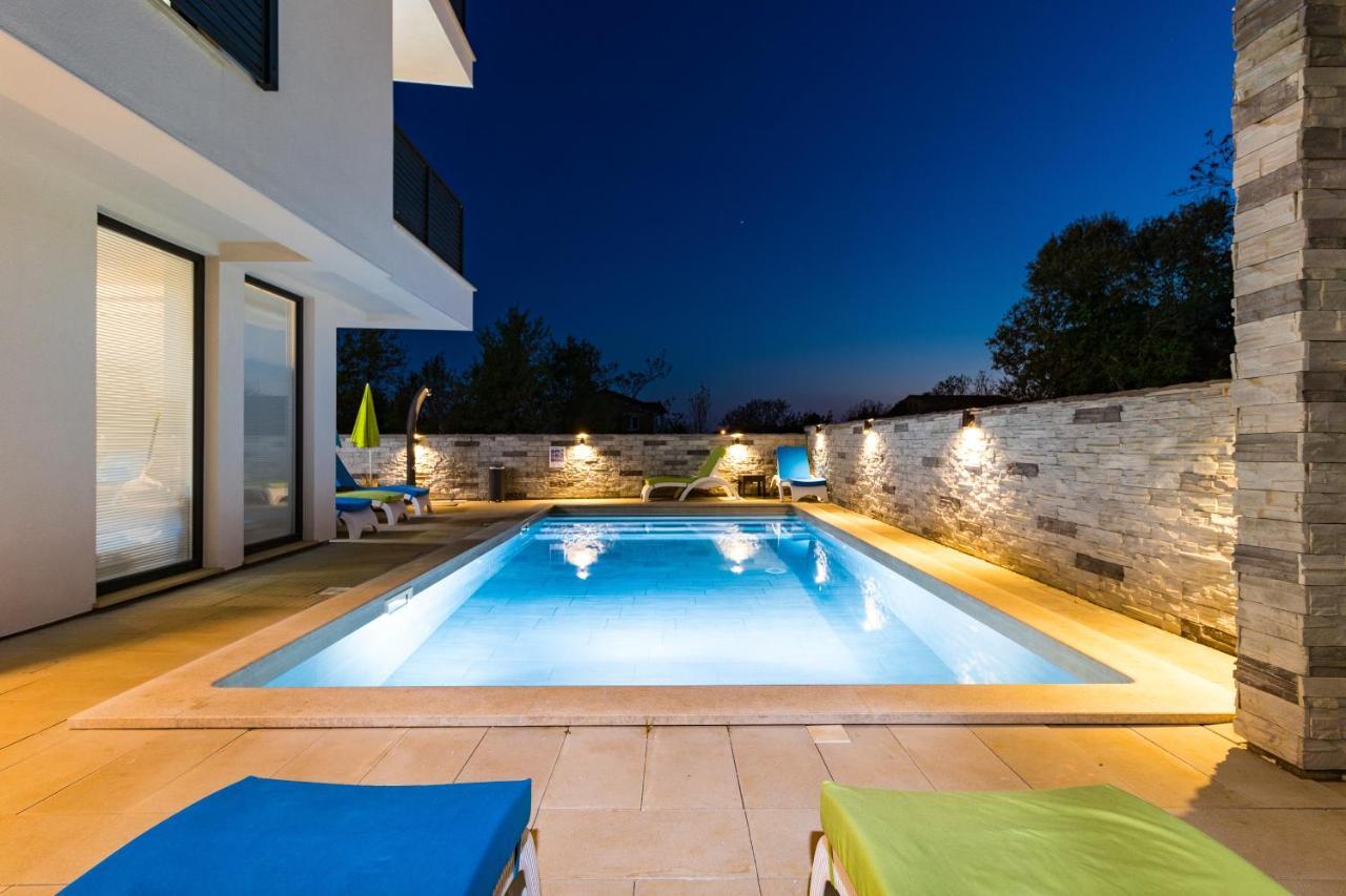 Villa Cindric II เมดูลิน ภายนอก รูปภาพ